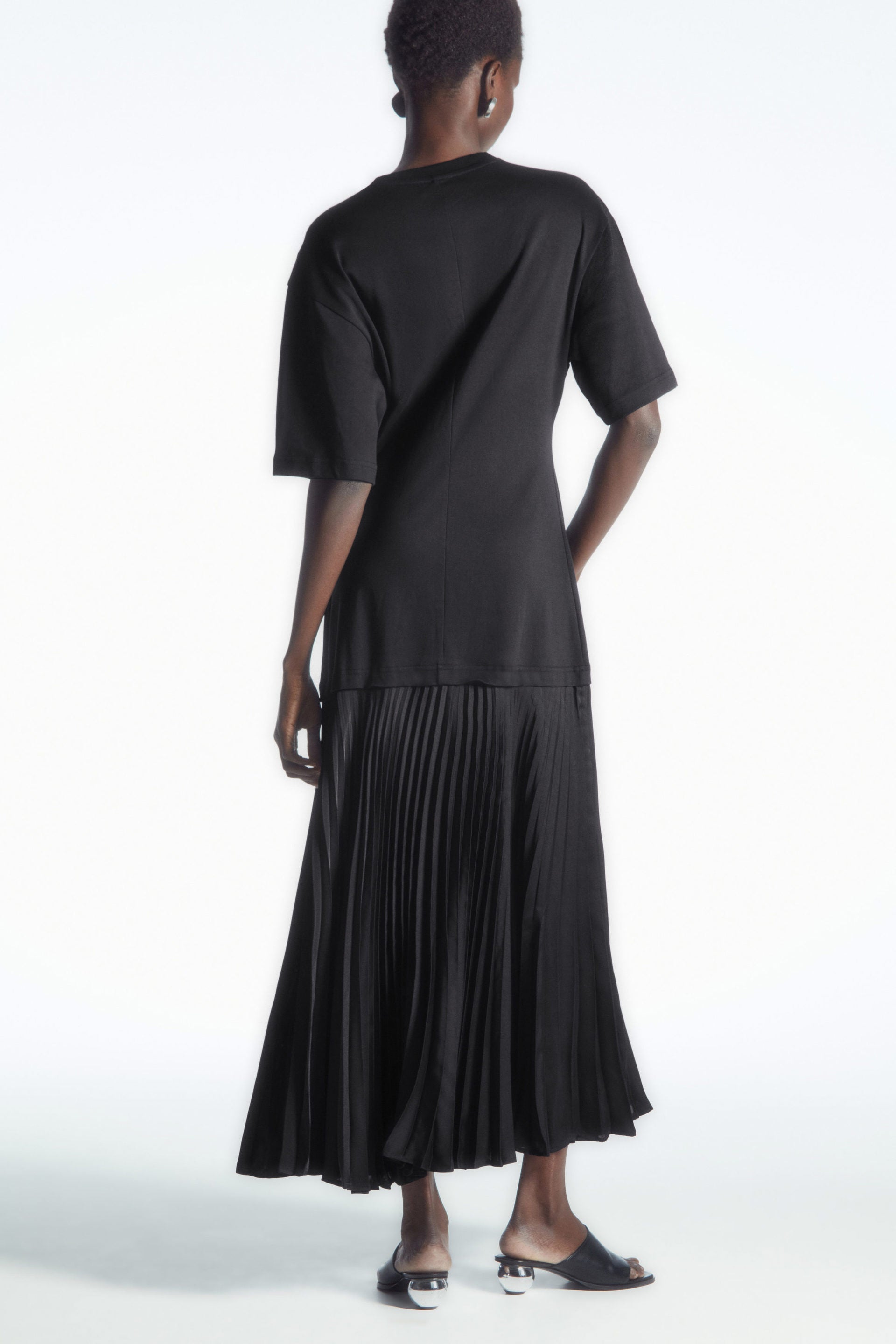 PAGODE - T-Shirt Dress